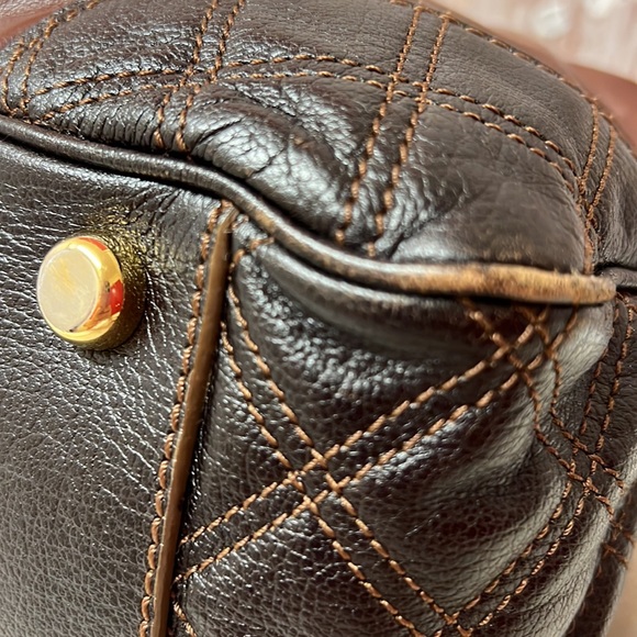 Marc Jacobs Gordon Satchel Handbag In Truffle Leather MSRP $1295 - Picture 9 of 13